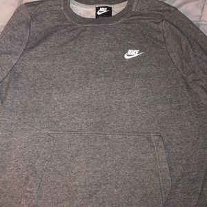 Nike Crewneck with pockets